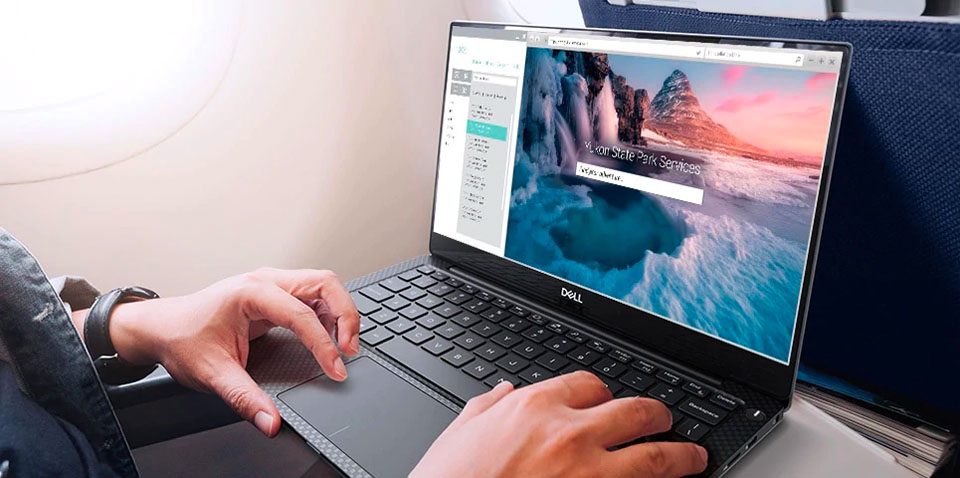 Dell XPS 13 in flight