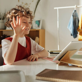 Online Lesson on Tablet Online Lesson on Tablet