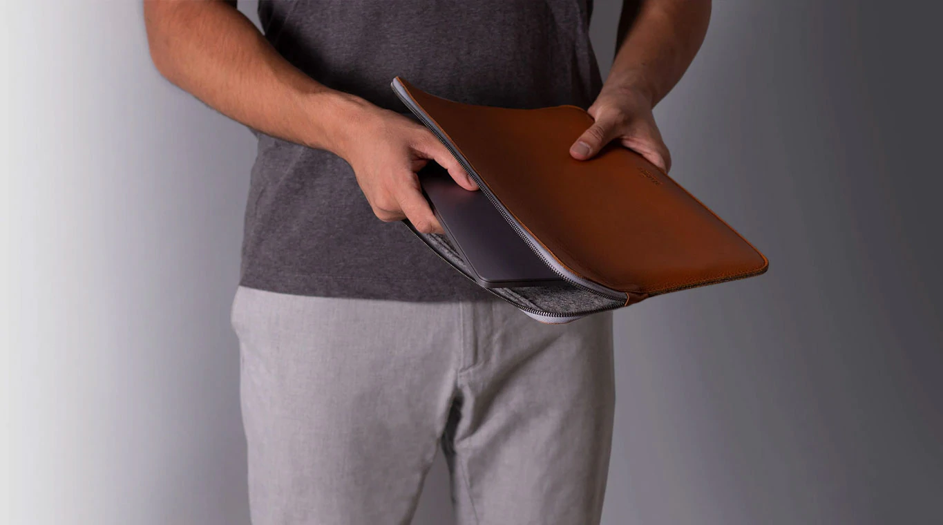Slim Leather Folio Laptop Case No 7 easy access