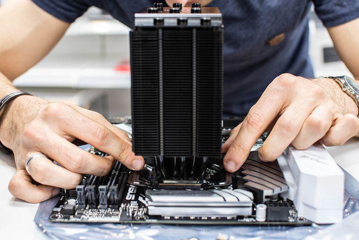 Upgrade the CPU, Memory and Storage Upgrade the CPU, Memory and Storage
